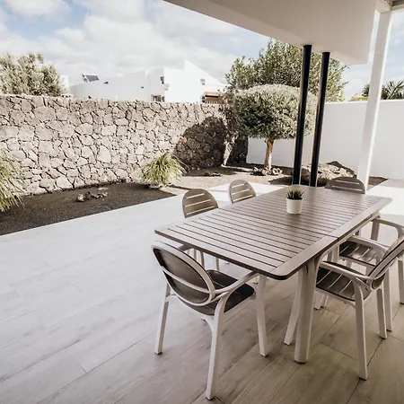 Lava Dreams Villa *
