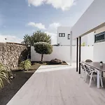 Lava Dreams Villa *